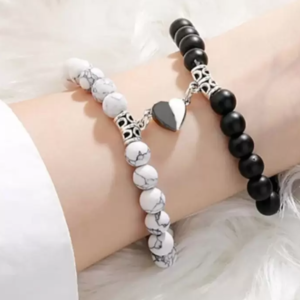 Lustrous Silver Stone Friendship Bracelet ✨💎