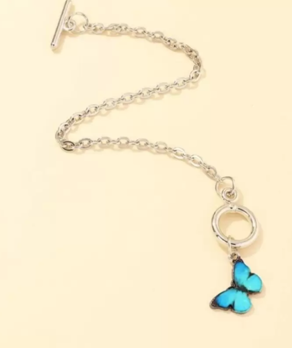 Silver Pendant Flutter Bracelet - Image 4