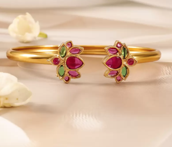 Ruby & Emerald Harmony - Image 4