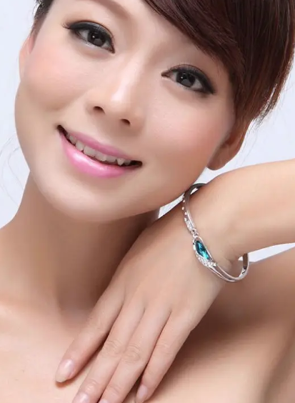 Heaven's Touch Bracelet - Image 2